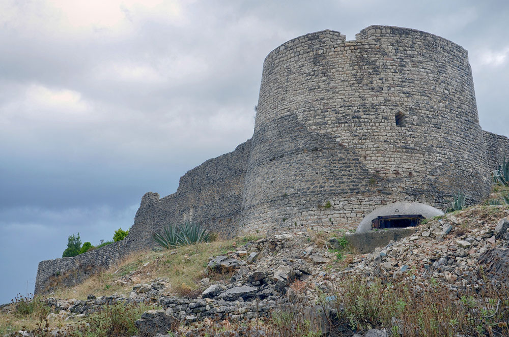 lekursi-castle3